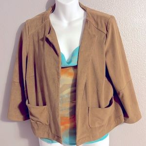 Chicos size 1 light crop jacket